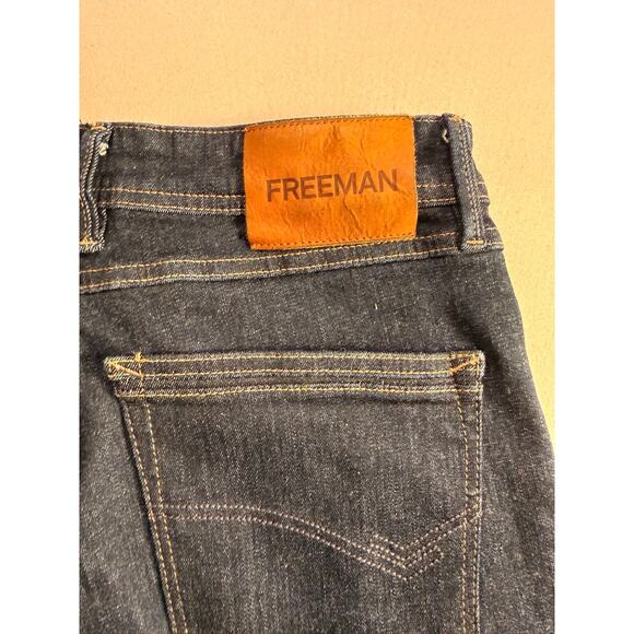Freeman T. Porter Slim Fit Jeans — Large (Dark Wash) - Picture 13 of 13